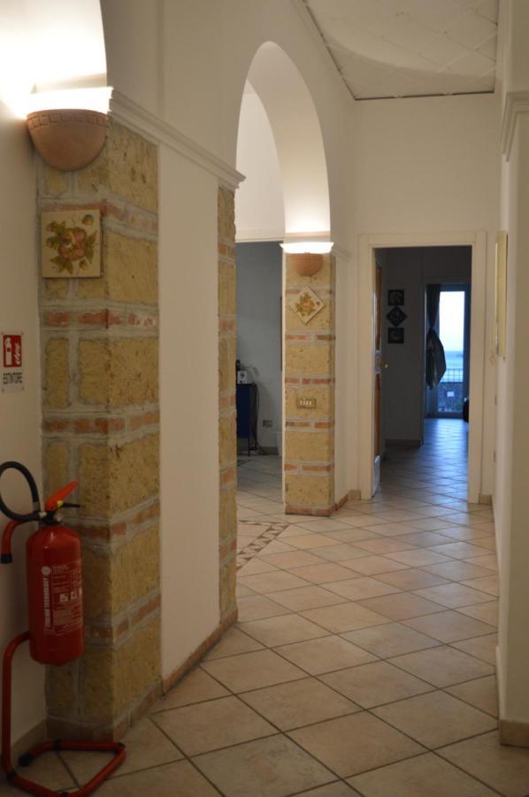 Apartmán Antica Dimora In Centro Salerno Exteriér fotografie